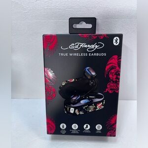 Ed Hardy True Wireless Bluetooth Earbuds w/ Charging Case – Y2K Style NEW